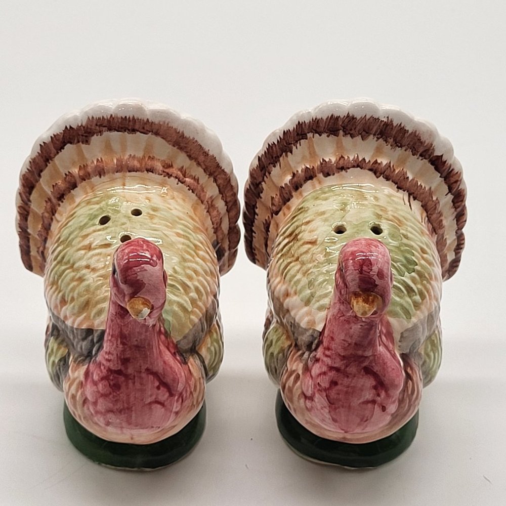 VTG Ceramic Turkey Salt and Pepper Shakers Thanksgiving Dinner